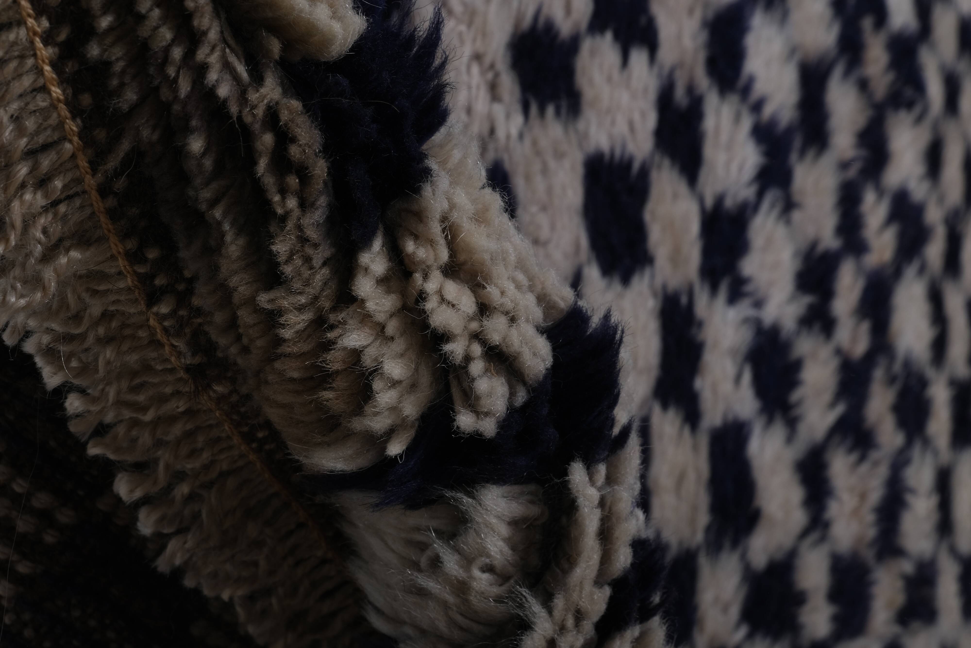 Vintage Turkish Oushak Rug Handwoven 77x140 cm