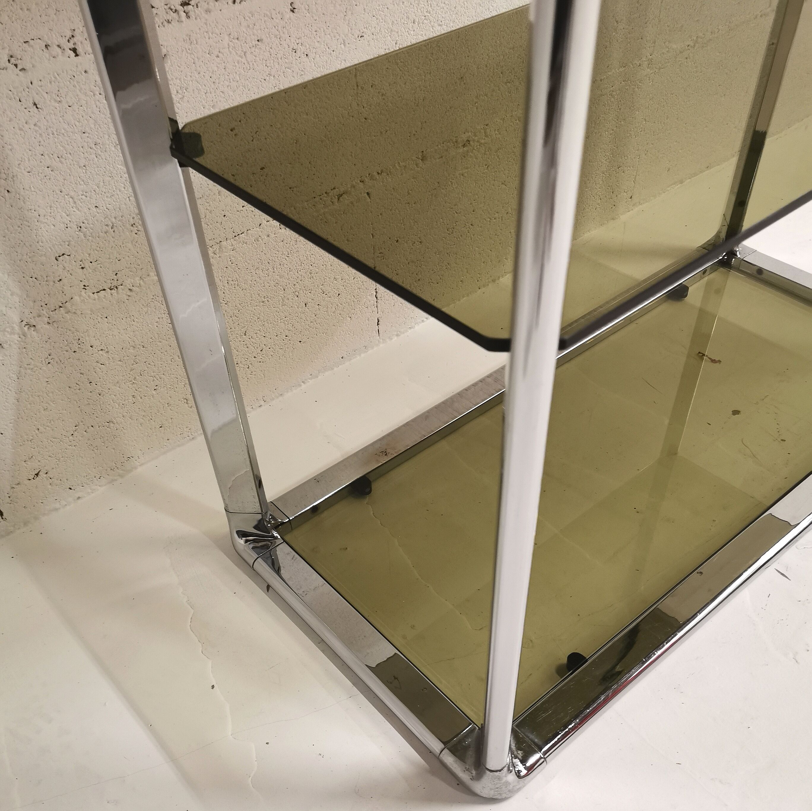 Shelf in chrome and glass, Fratelli Orsenigo, 1970