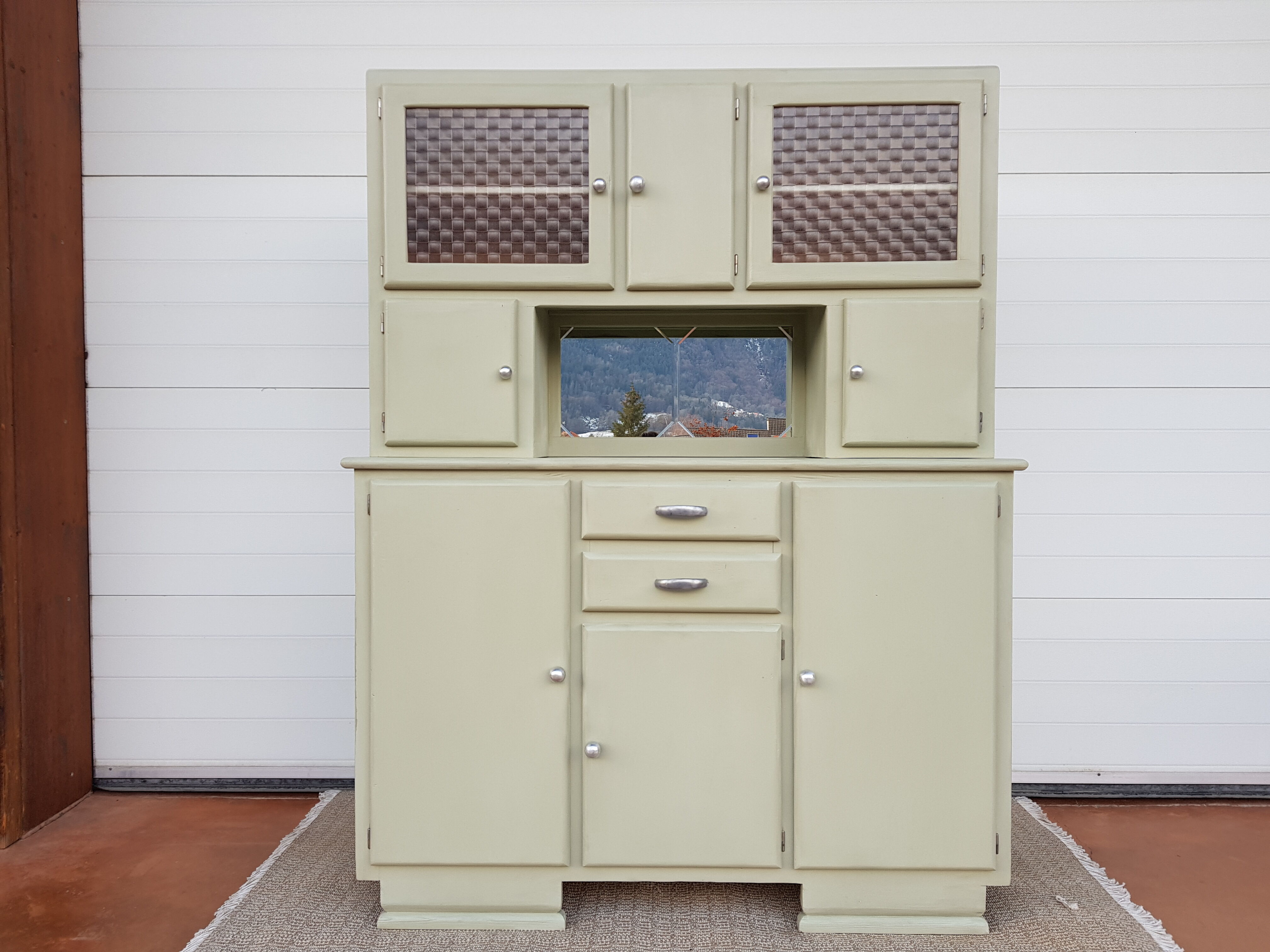 Old furniture style Mado Green/greyed 40s