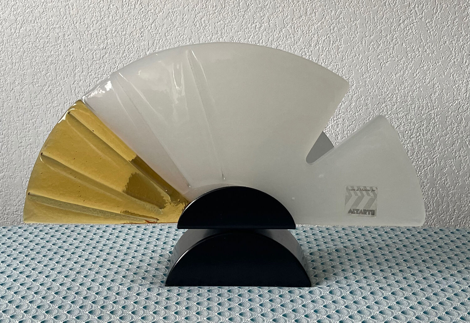 Half-moon Murano lamp