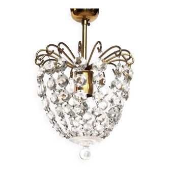 Chandelier with pendants