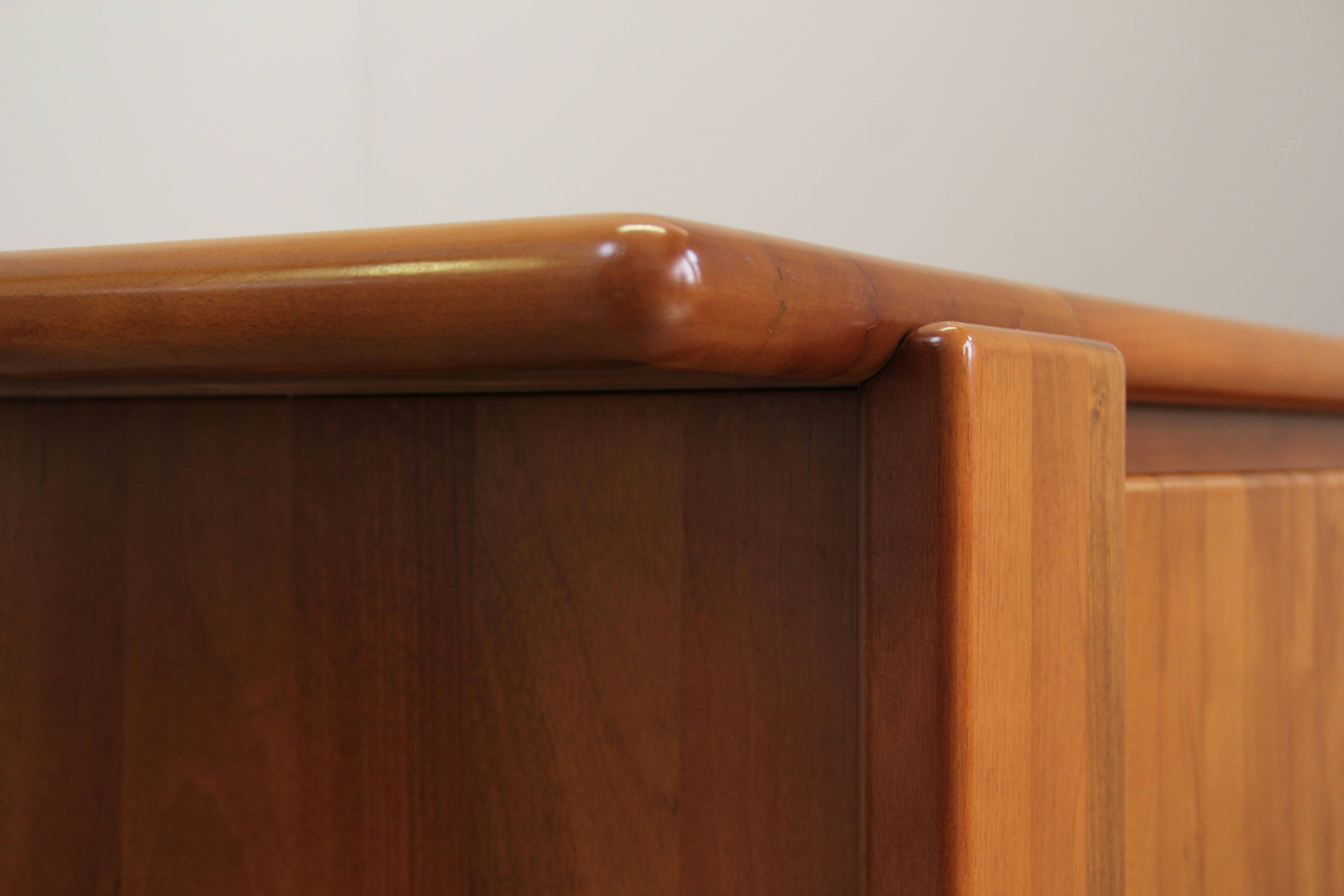 Italian Sapporo credenza by Mario Marenco for Mobil Girgi