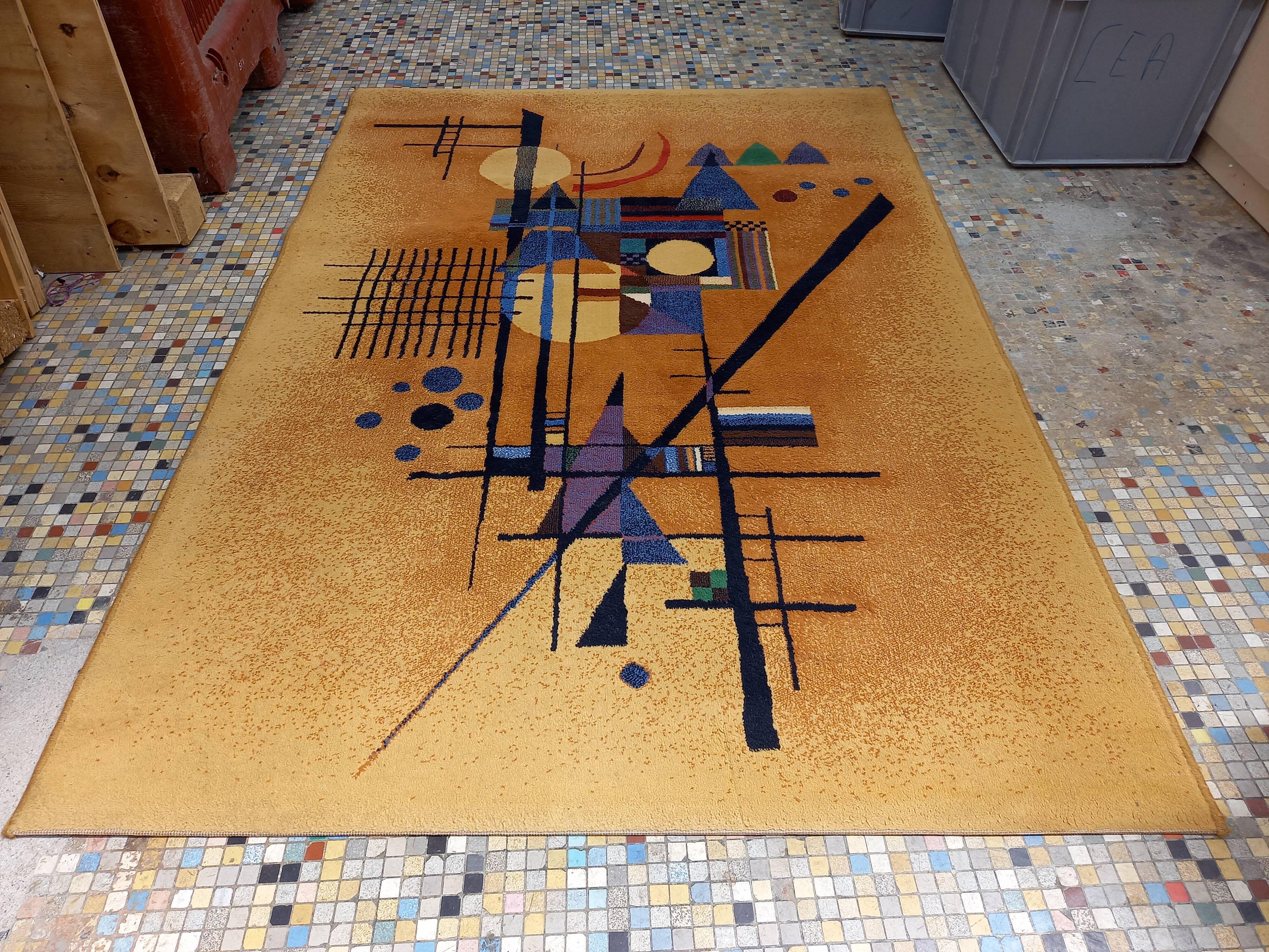 Tapis vintage "Kandinsky" 188 x 131 cm