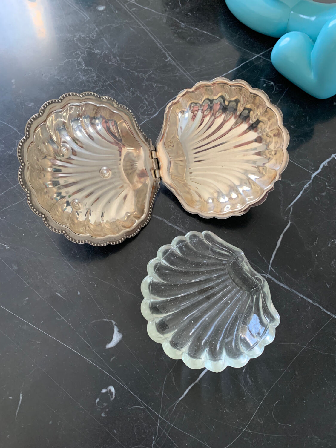 Caviar cup or butter dish