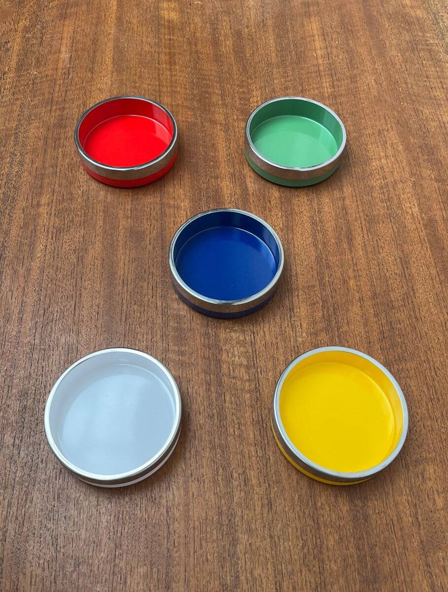 Plateaux bols utilitaires en métal et mélamine style Espace - Milieu du siècle, années 1960, lot de 5