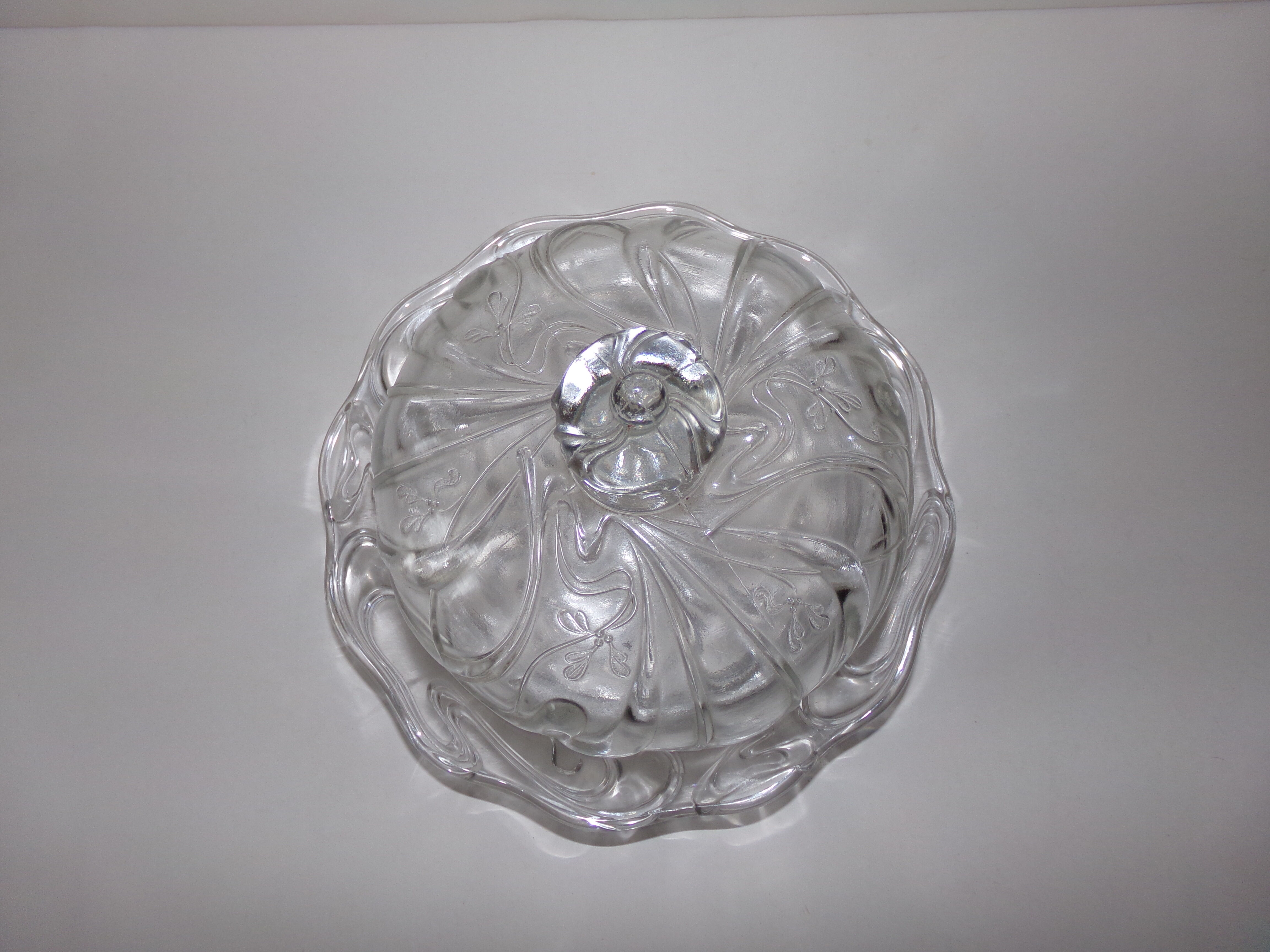 Bell to desserts or cheeses