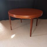 Scandinavian table