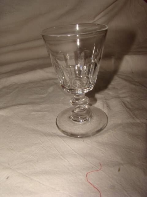 8 crystal aperitif glasses by "Baccarat", model "Caton"