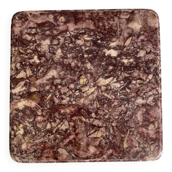 Dessous de plat en marbre rose et pieds boules laiton