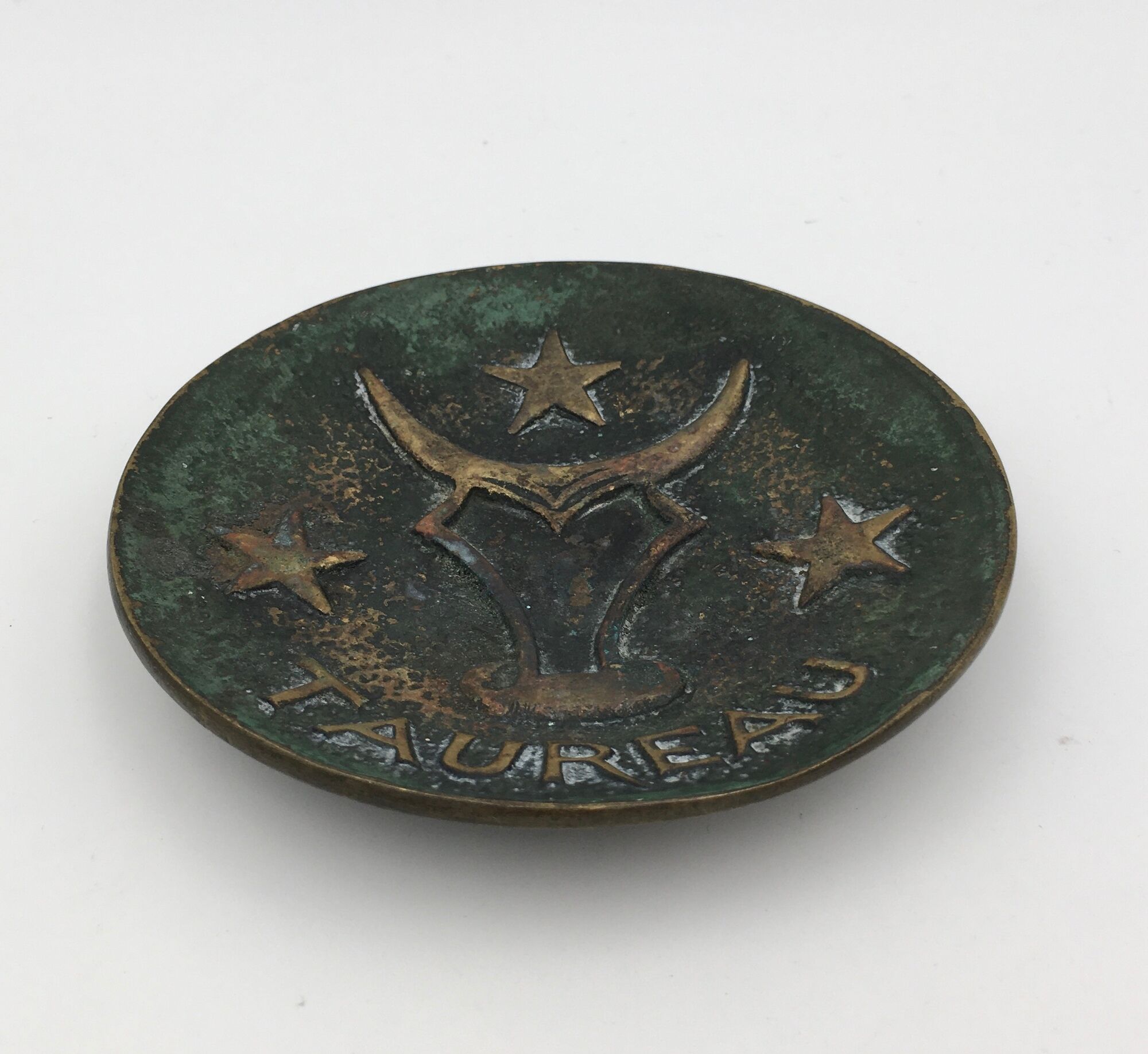 Bronze trinket bowl, Max le Verrier, taurus zodiac sign decoration, signed - Circa 1930-1940