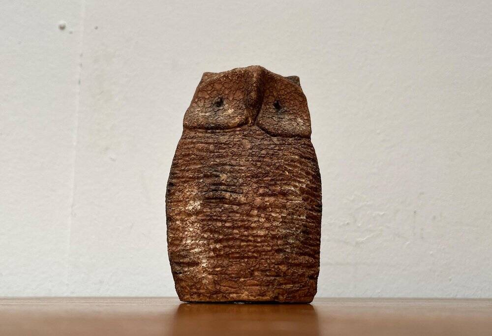 Owl sculpture in Italian pottery from the mid-century by Aldo Londi for Bitossi, 1960s.