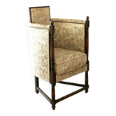 An Art & Craft armchair, England, late 19th century.