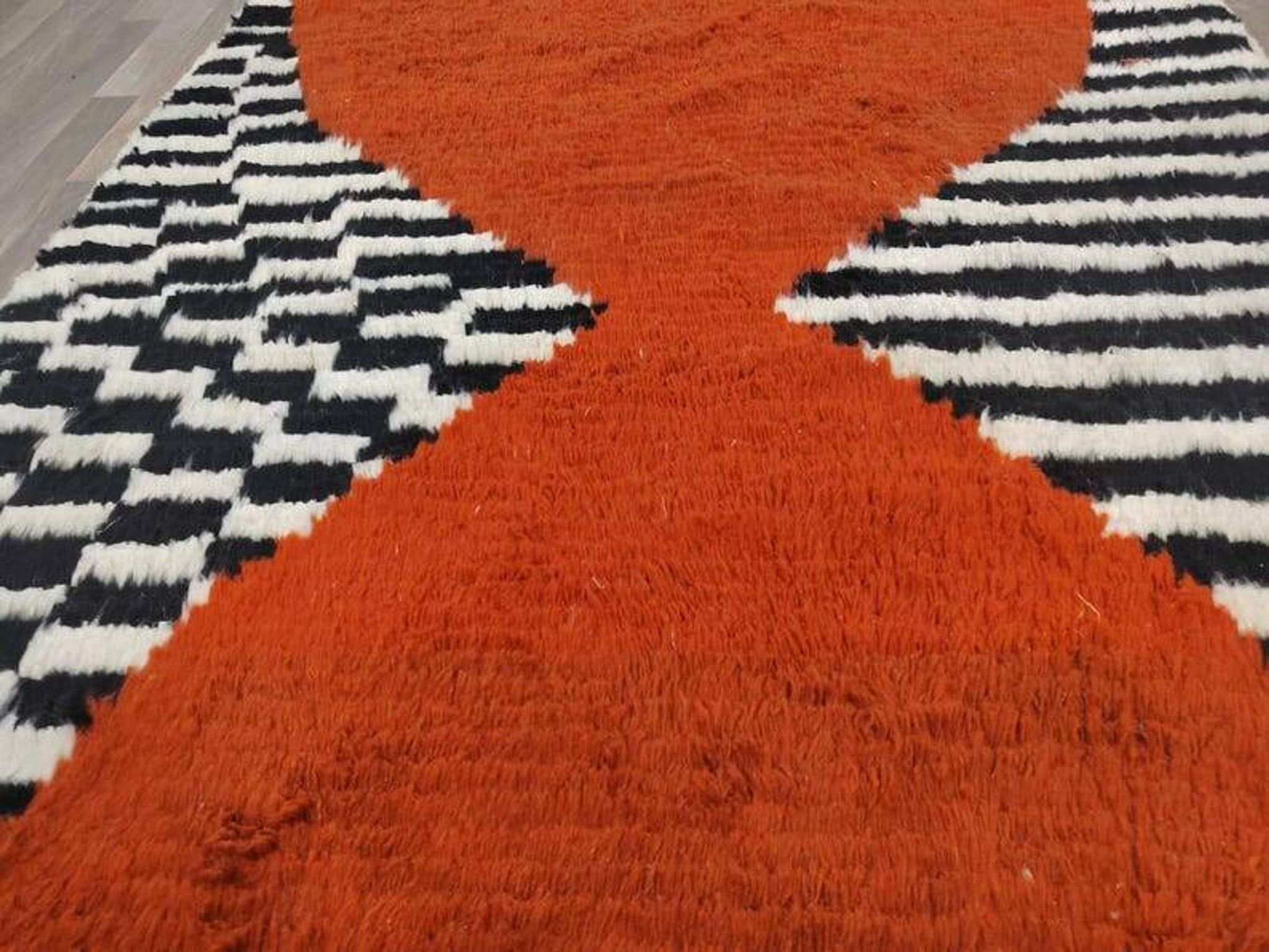 Handmade Moroccan rug 200cm x 300cm