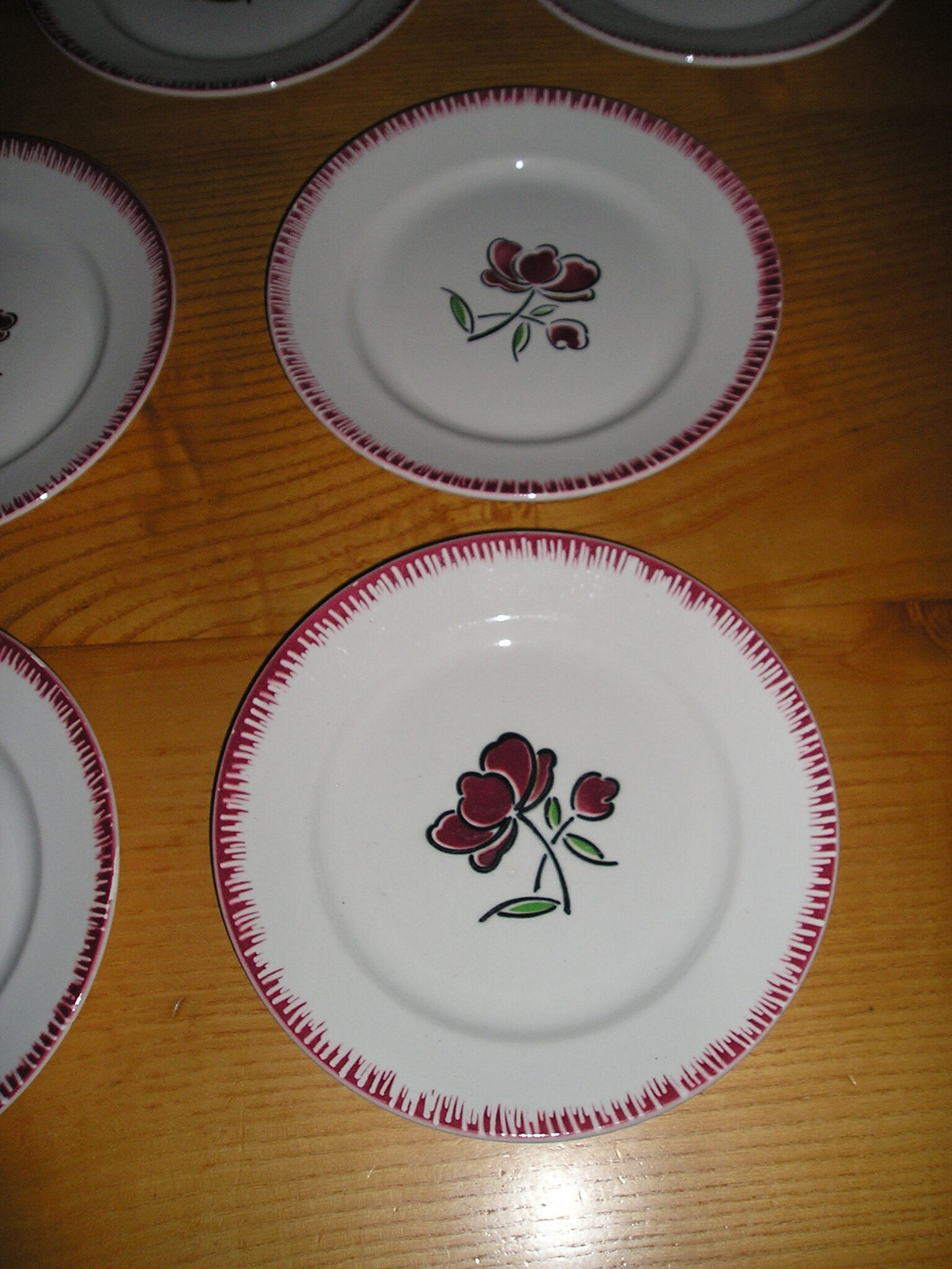 Service de table de 10 assiettes plates et 10 creuses Badonviller