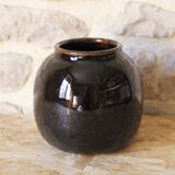 Ulla Jarlov ceramic vase