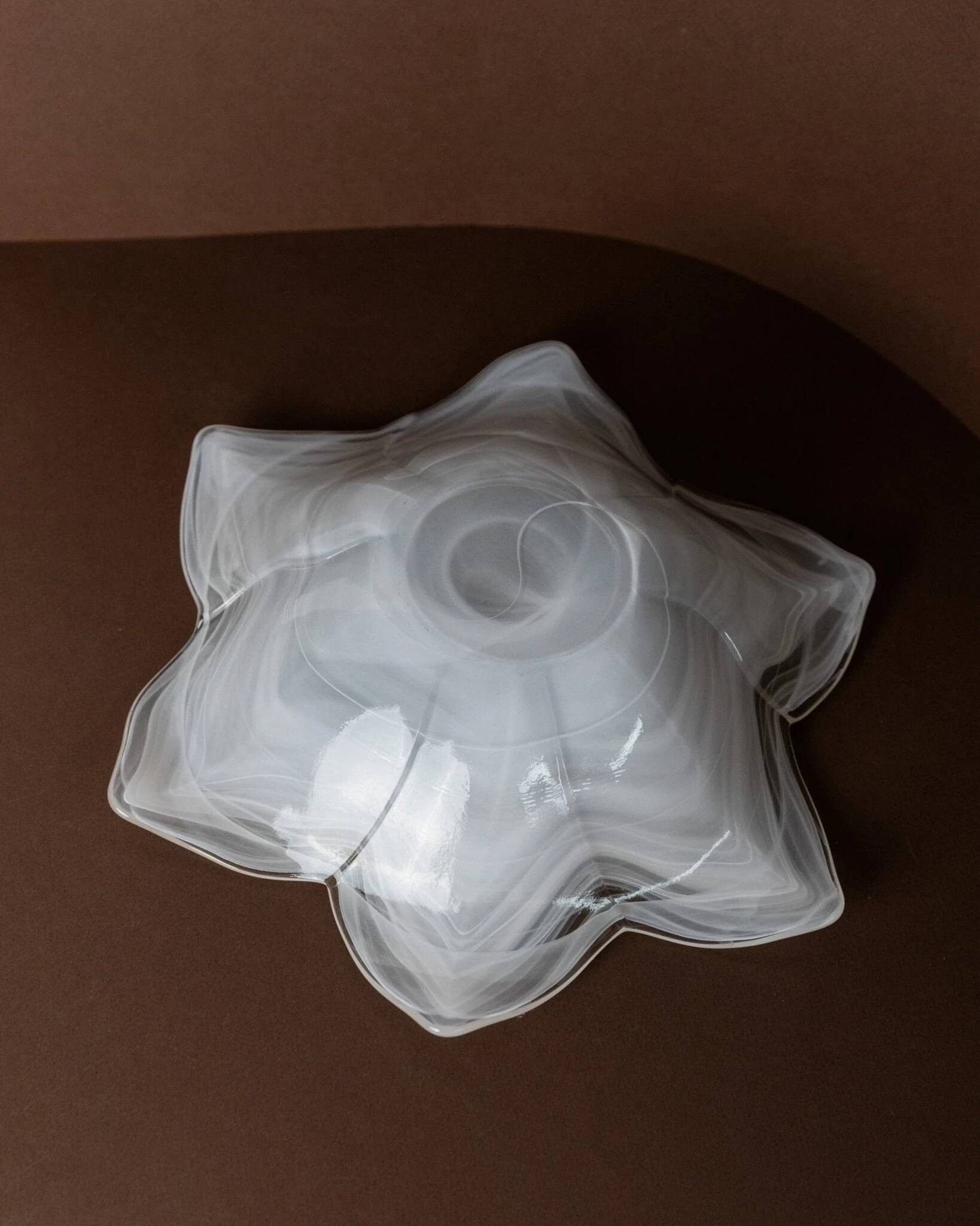 Vintage Murano glass bowl, flower-shaped centerpiece with transparent glass and white streaks, Italian 1980s