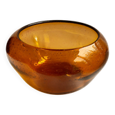 Coupe vintage en verre bullé ambré signée Biot