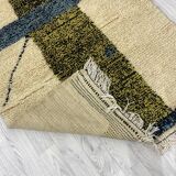 Handmade wool Berber rug 147 X 113 CM