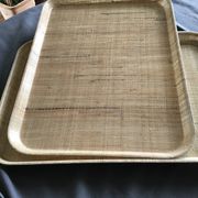 2 fiberglass trays like burlap