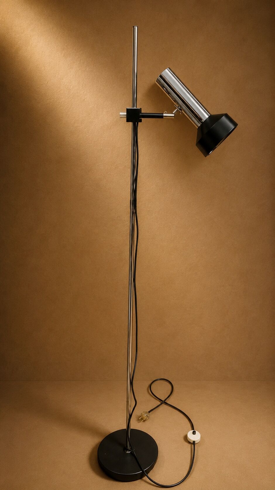 Floor lamp OMI Circa 1960