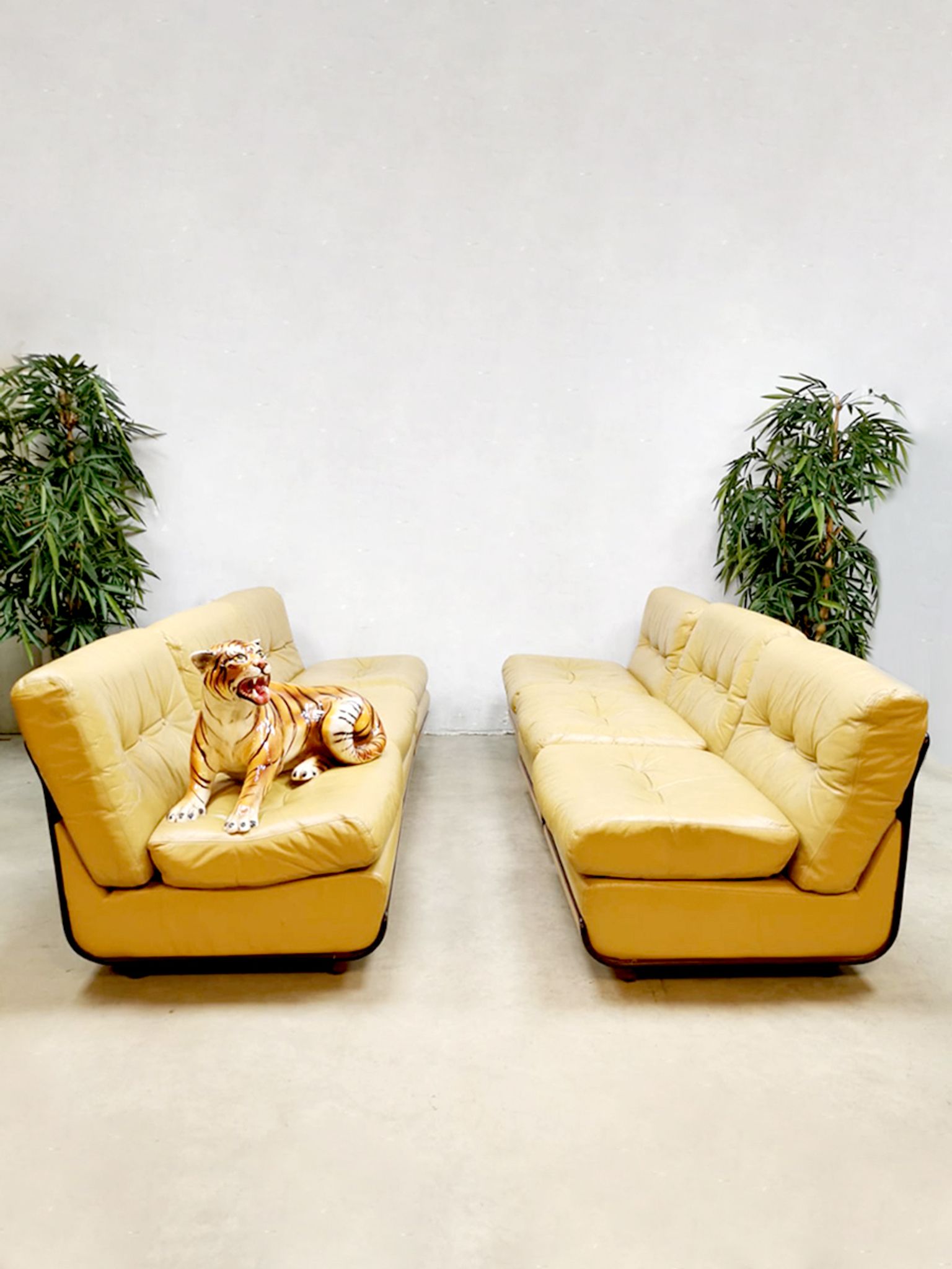 Vintage Italian design modular sofa
