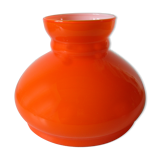 Former 1970s lampshade in orange and white retro décor