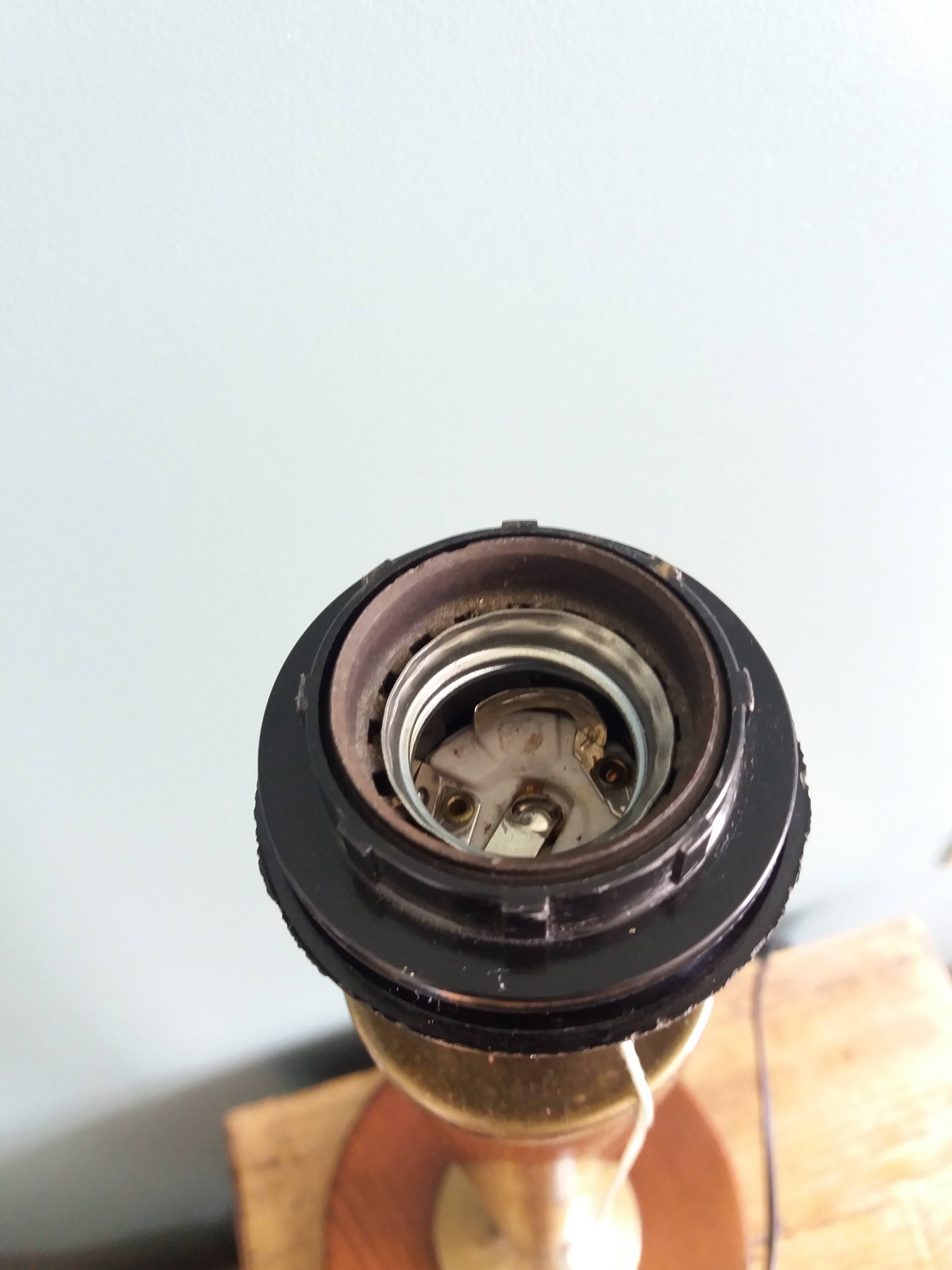 Unilux Mazda Art Deco style lamp