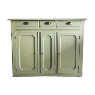 Old buffet