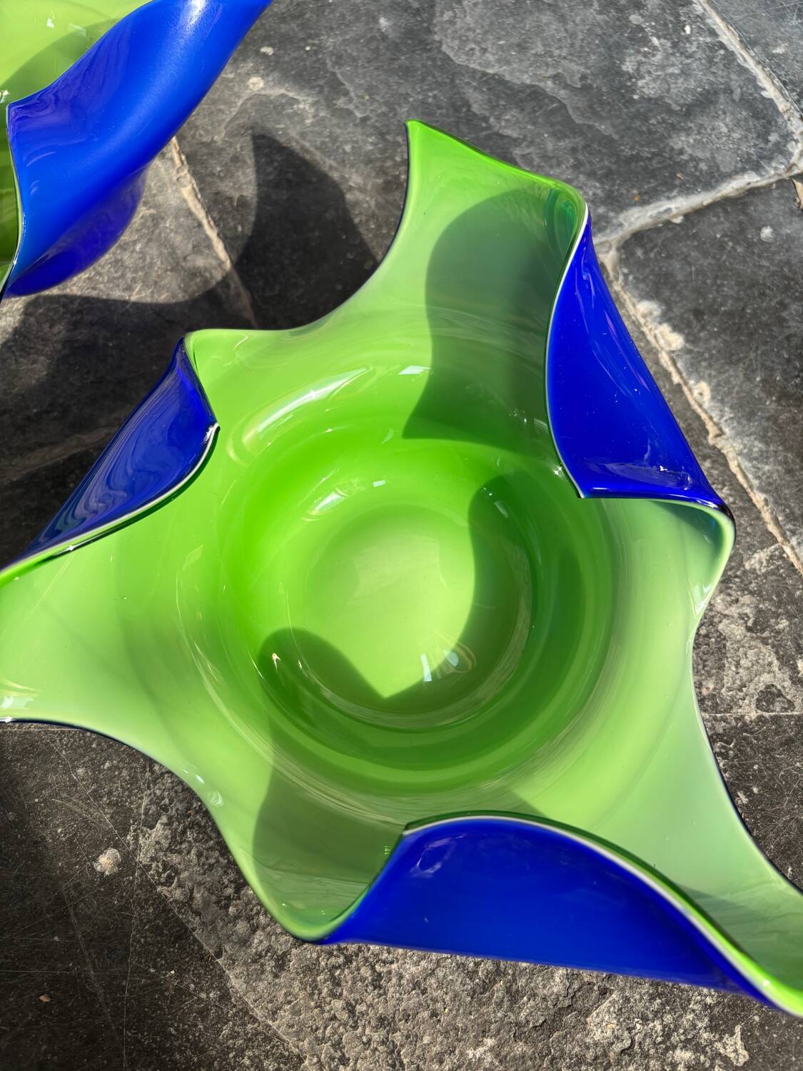 2 bowls in mouth blown glass