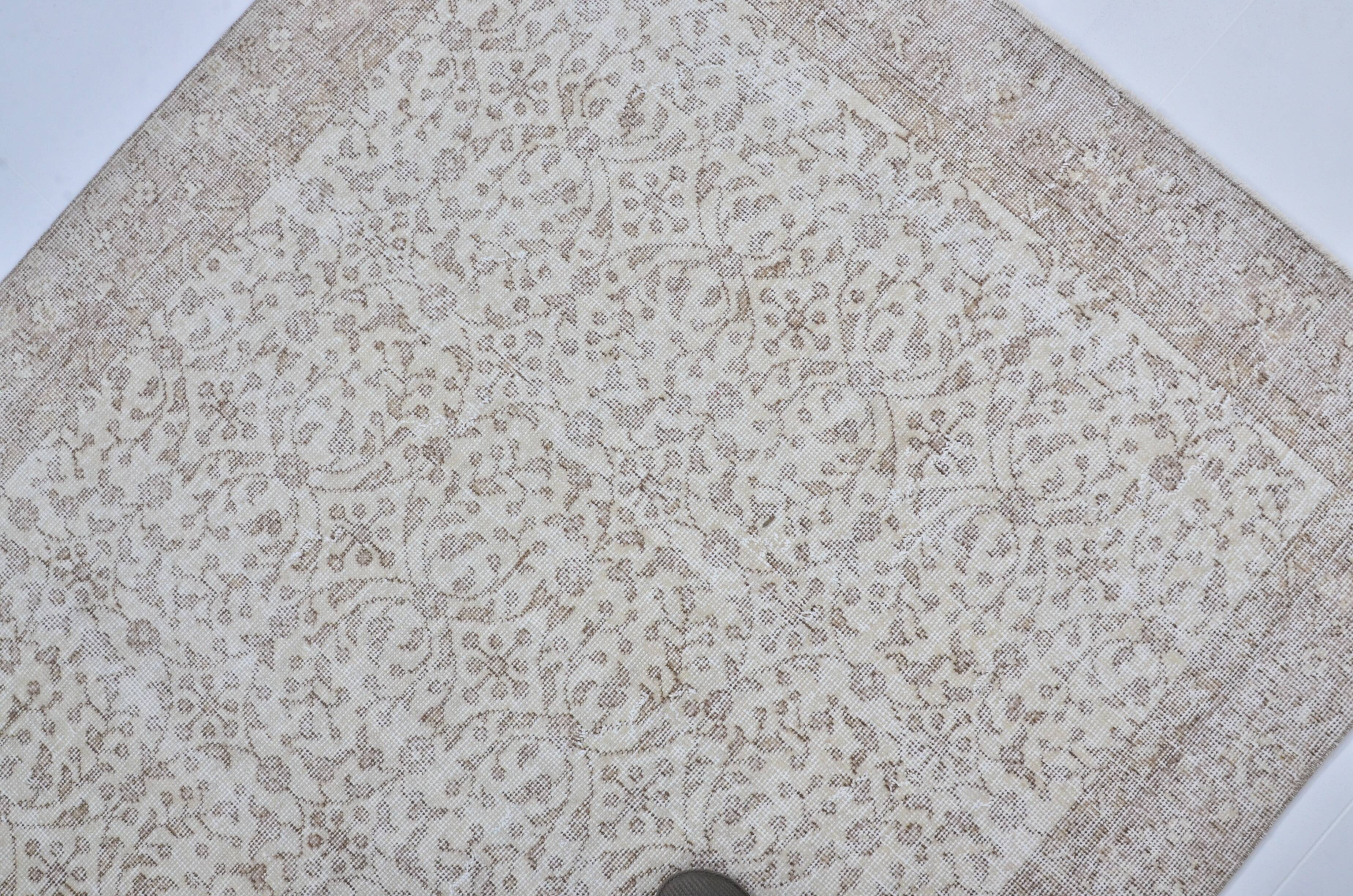 Small Home Living Vintage Rug sku 3109