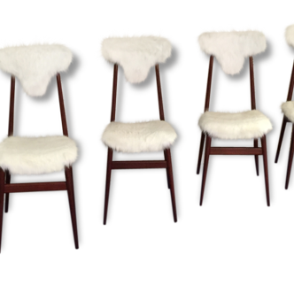 6 chaises en bois et fourrure synthétique design italien 1950