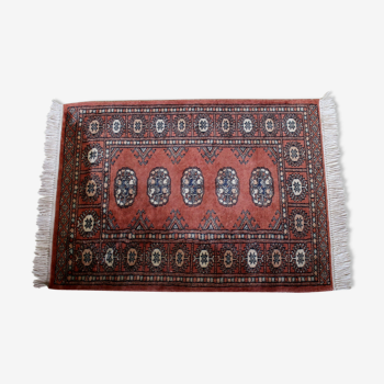 Tapis vintage en laine et franges au design turkman tekke  103x65cm