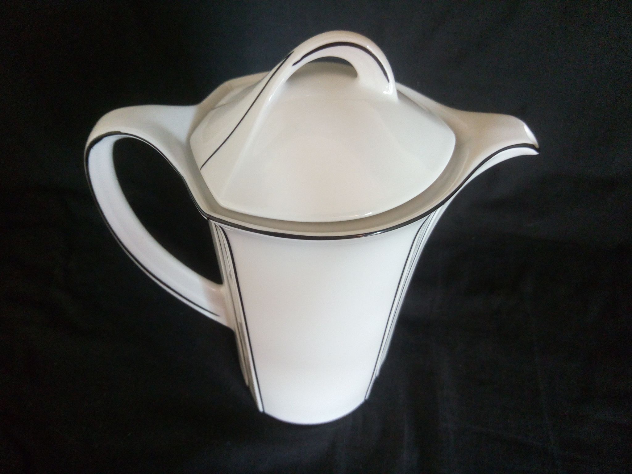 Art Deco coffee service for 6 people in porcelain Winterling Marktleuthen Bavaria (22 pieces)