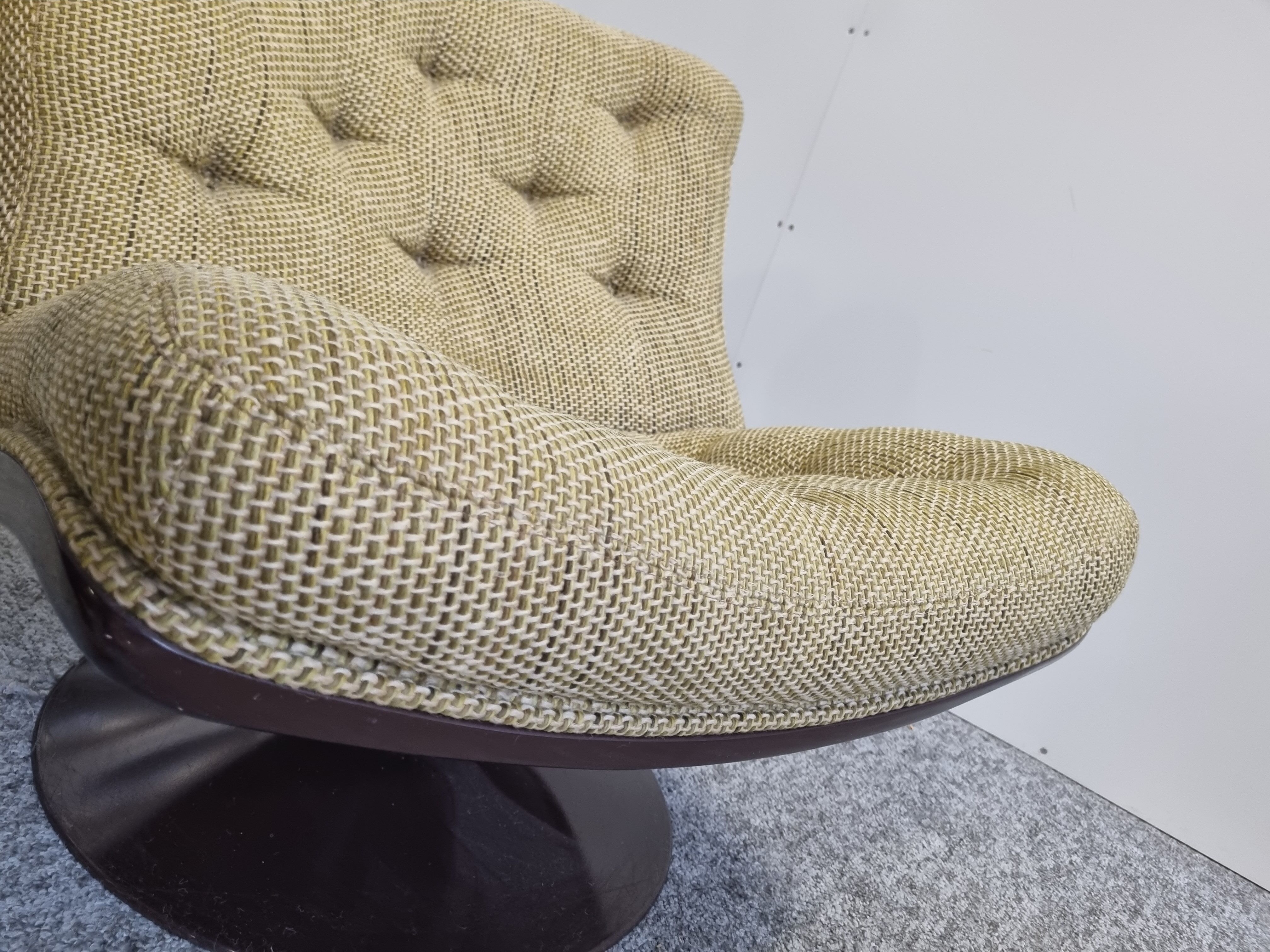 F 975 armchair by Geoffrey Harcourt for Artifort