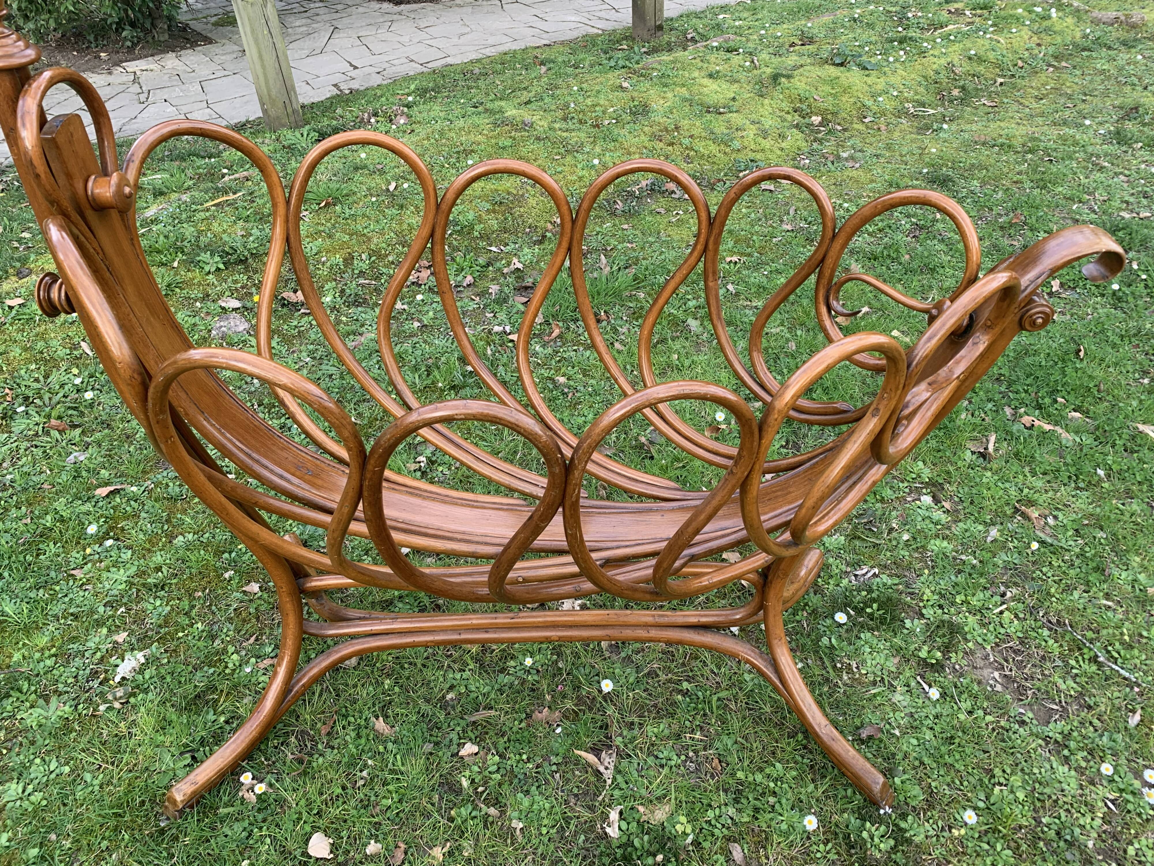 Antique Kohn wooden rocking cradle, cot or bassinet, 1900