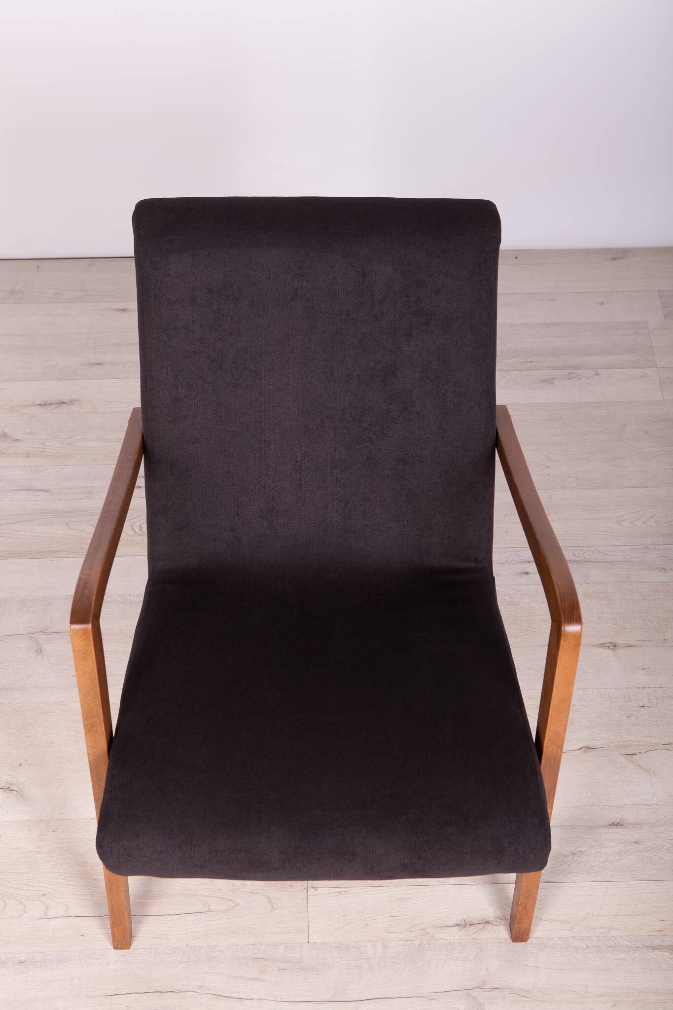 Type 300-138 Beech Armchairs from Bystrzyckie Furniture Factory, 1960s, Set of 2