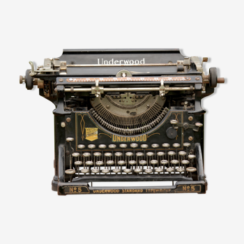 Underwood typewriter