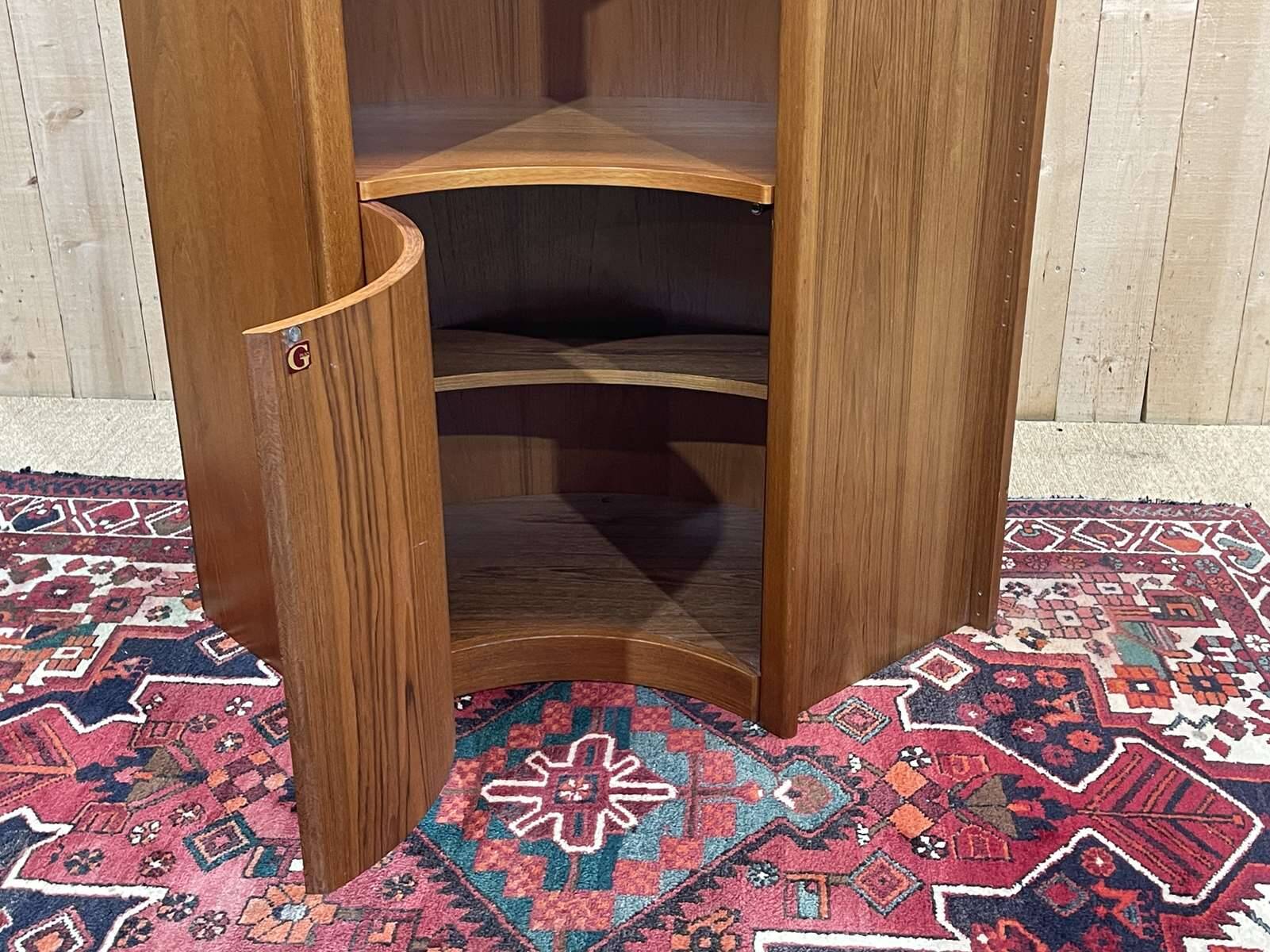 GPLAN brand neck in teak