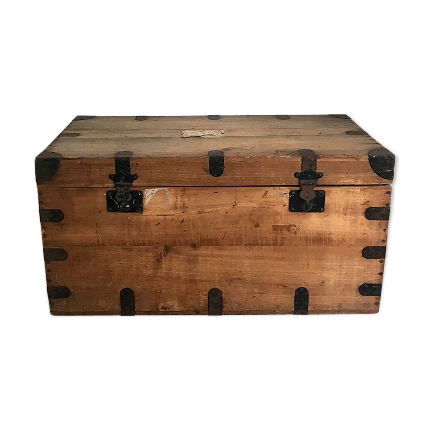 19th end wooden chest