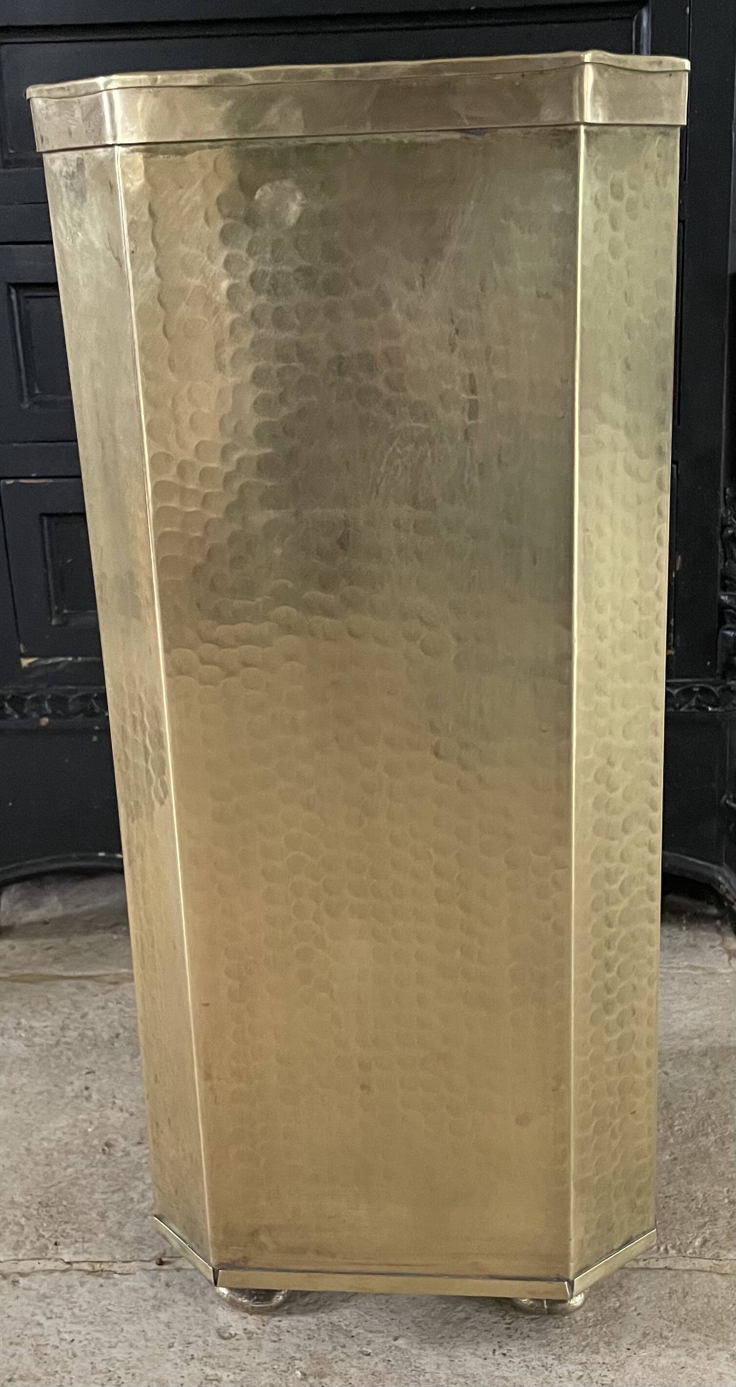 Vintage brass Italian umbrella stand