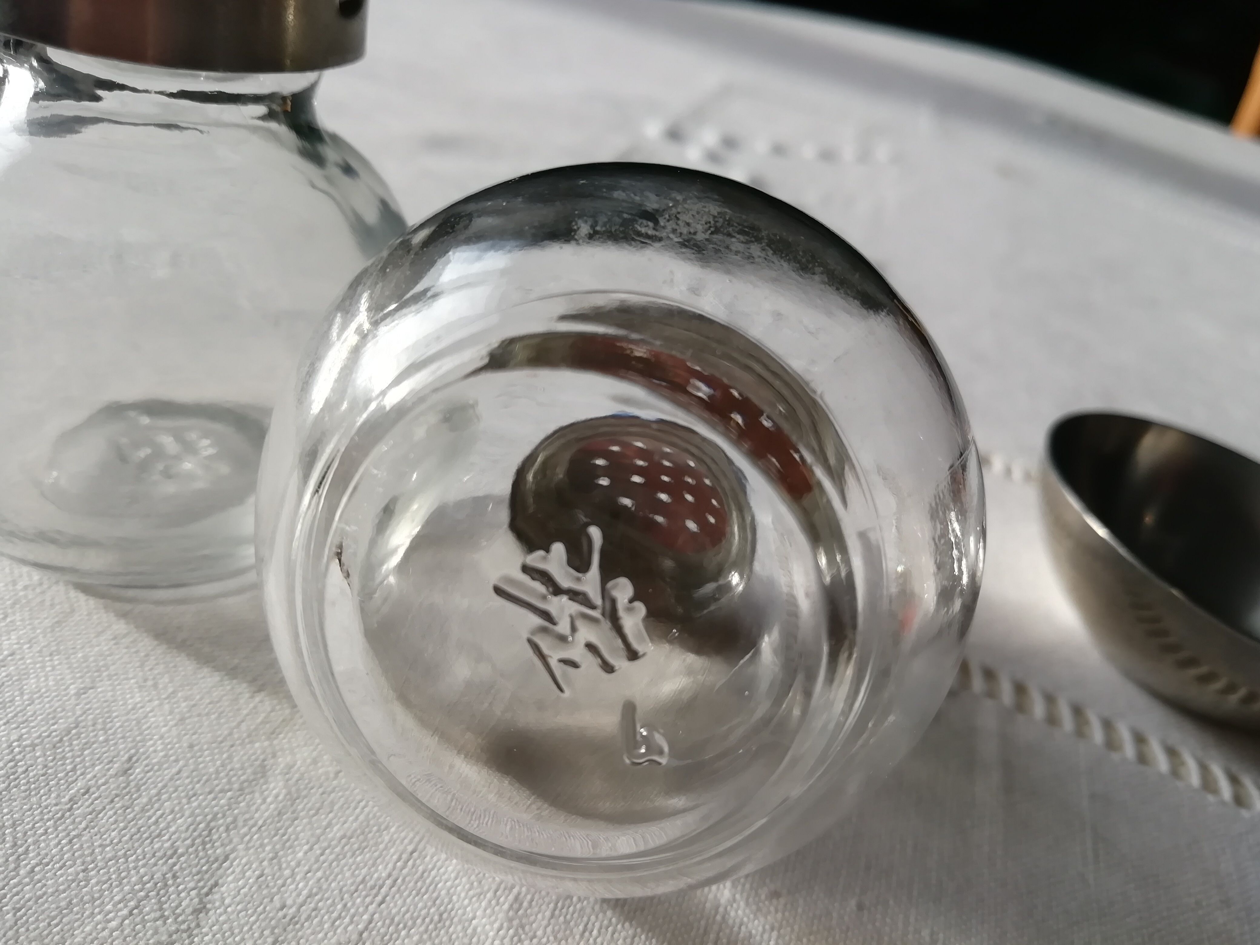 Pepper shaker