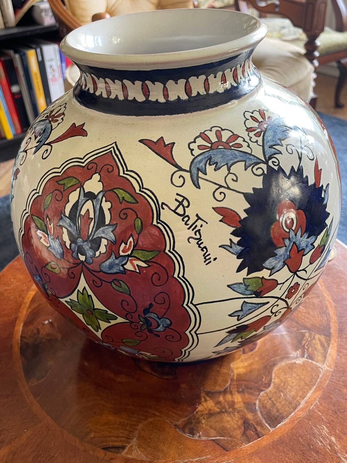 Italian ball vase