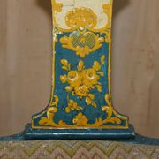 Paire de chaises Regency antiques et table assortie