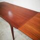 Table à manger extensible par Meubles TV / Tricoire & Vecchione