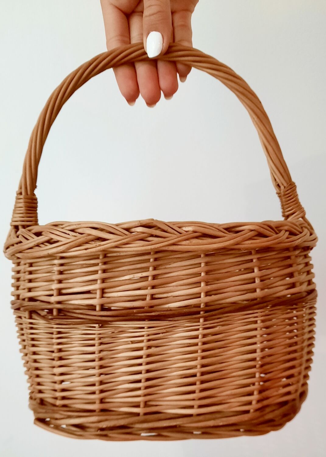 Wicker basket