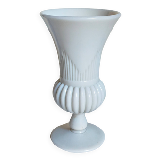 Vase balustre milk glass ancien début XXème