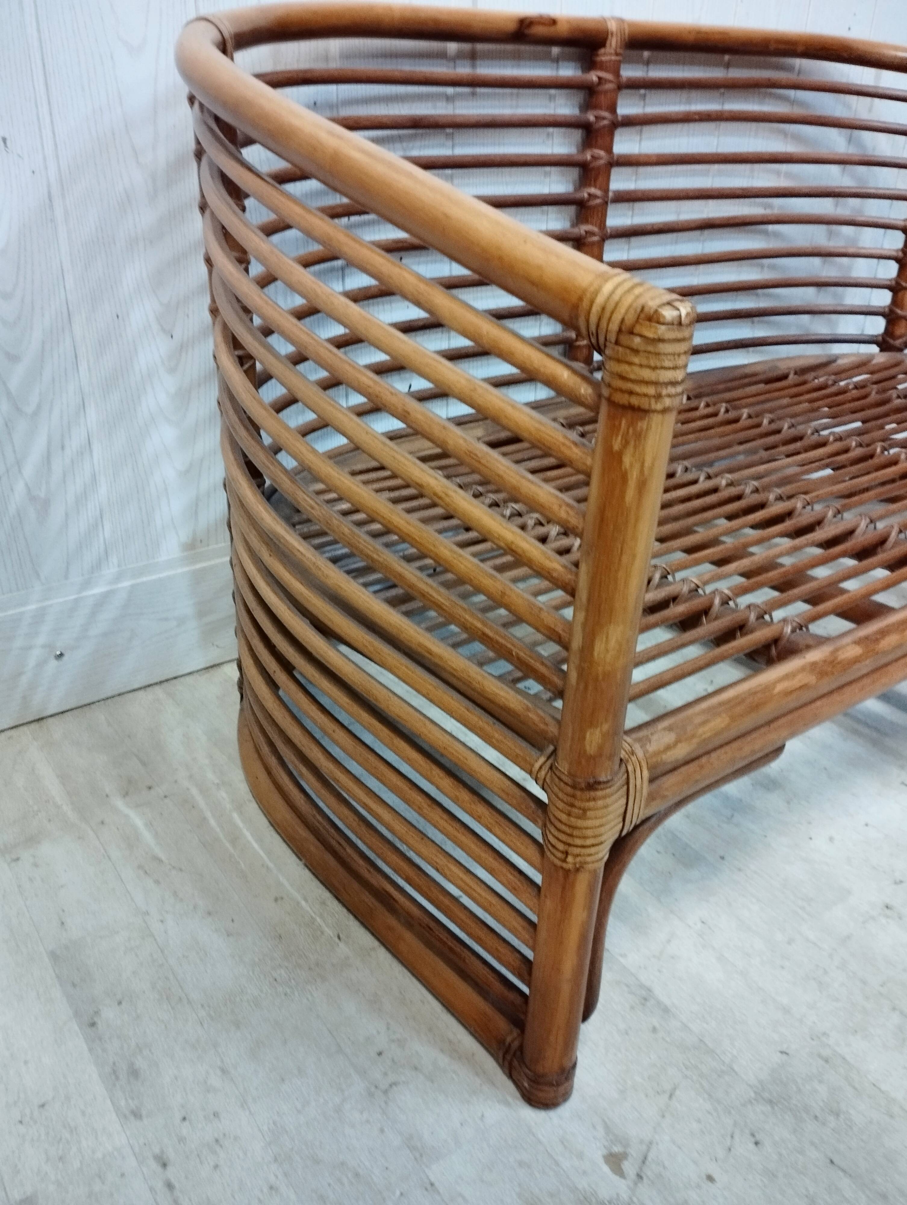 Bench and its bamboo and rattan armchair