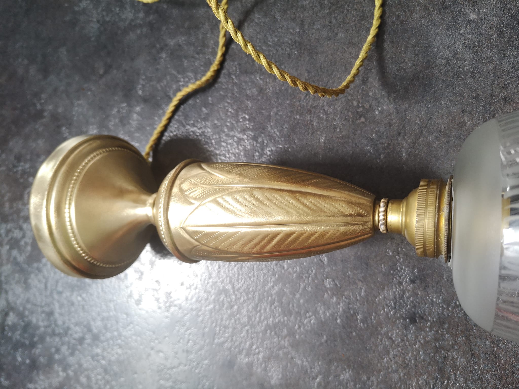 Old brass lamp glass purple Art Deco 1930 TBE H 30 cm