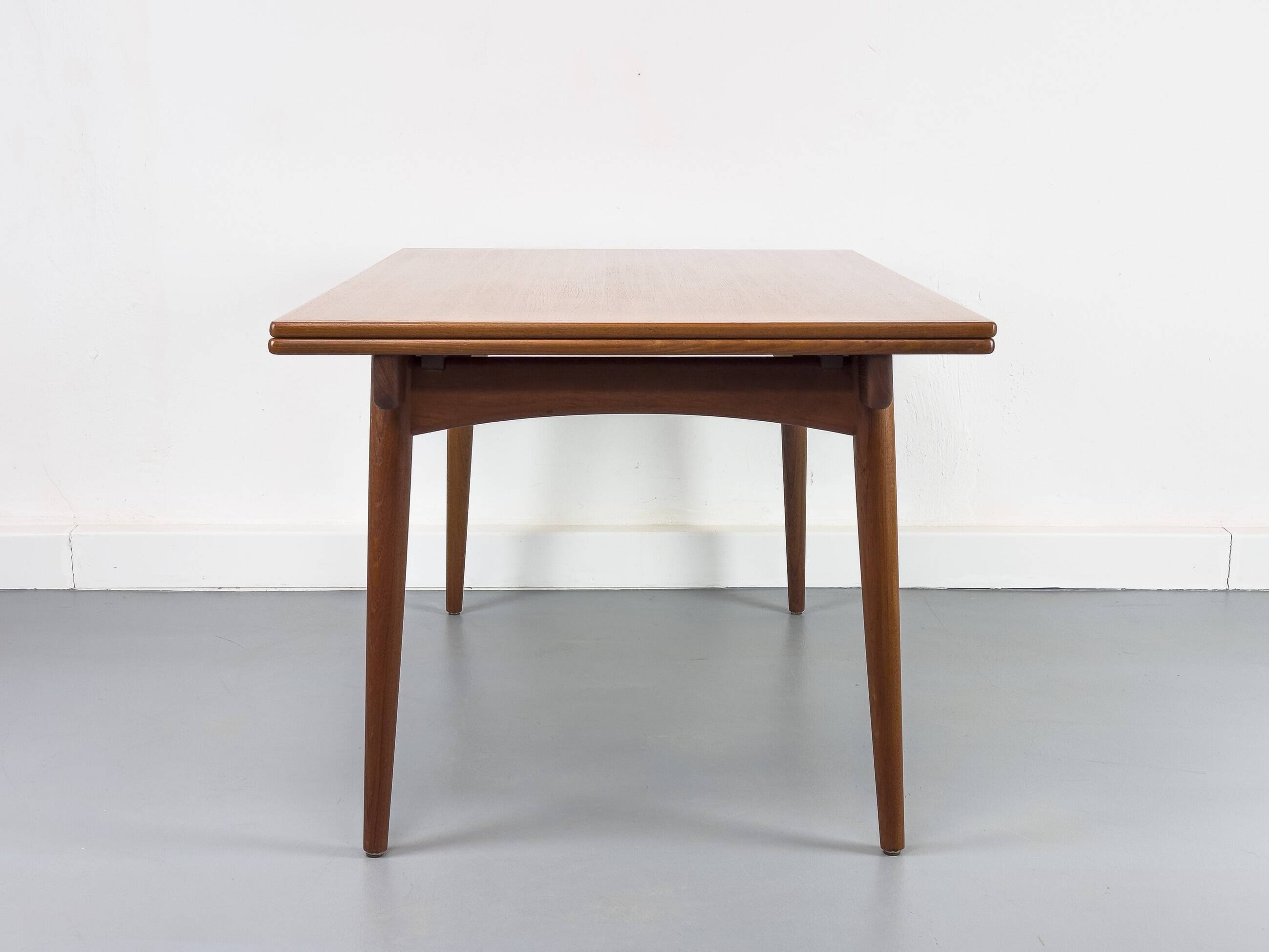 Table à manger en teck AT-312 par Hans J. Wegner pour Andreas Tuck, années 1960