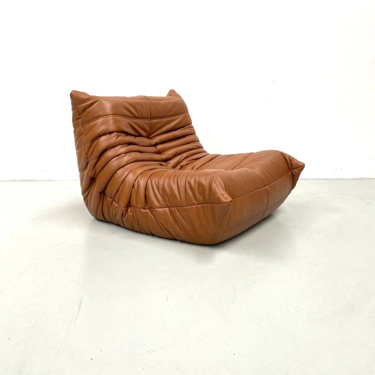 Togo lounge chair in dark cognac leather attributed to Michel Ducaroy for Ligne Roset